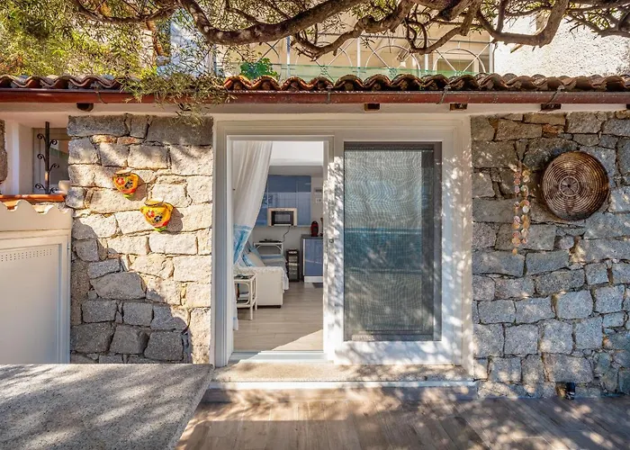 Daire Bella Vista Marinella 2