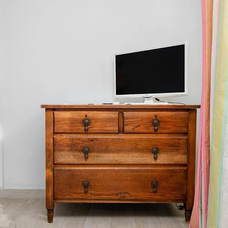 Bella Vista Marinella 2 *