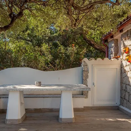 Apartamento Bella Vista Marinella 2 *