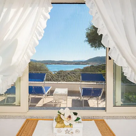 公寓 Bella Vista Marinella 2 *