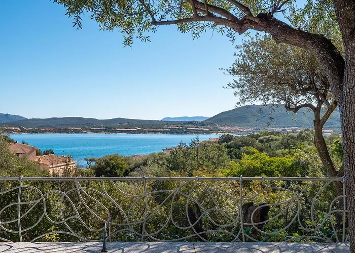 Lägenhet Bella Vista Marinella 2